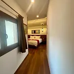 Boutique Cason De Lopez 4*