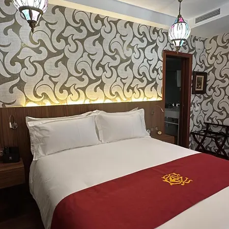 Boutique Cason De Lopez Hotel 4*