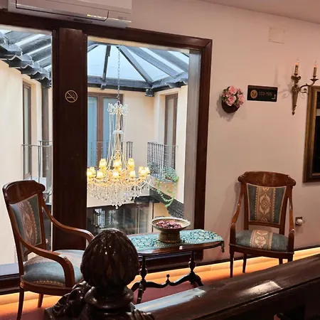 Boutique Cason De Lopez 4*