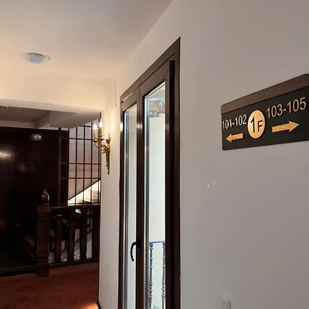 Boutique Cason De Lopez 4*