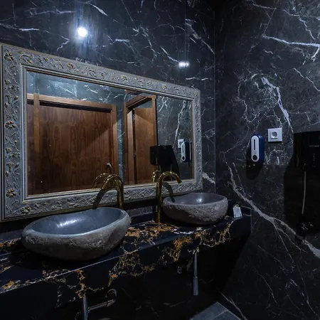 Boutique Cason De Lopez 4*