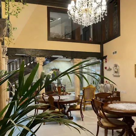 Boutique Cason De Lopez Hotel