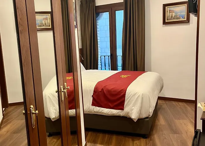 호텔 Boutique Cason De Lopez 톨레도